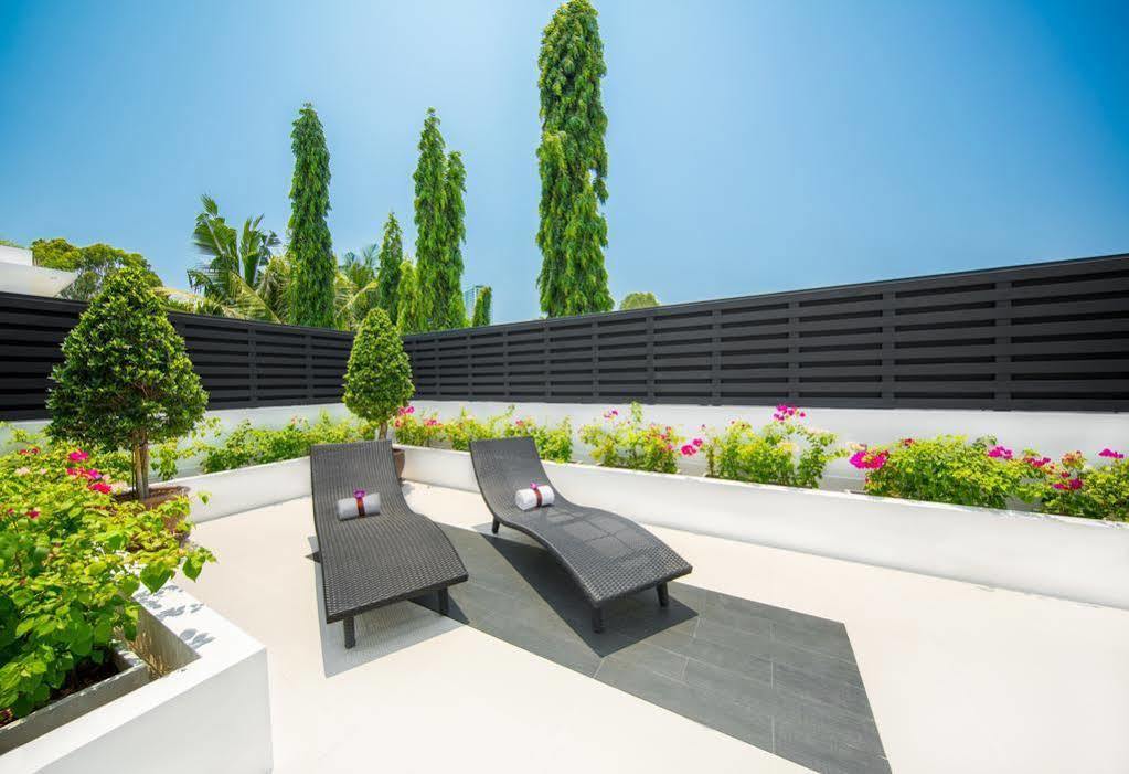 Colibri Pool Villa Pattaya หาดจอมเทียน ภายนอก รูปภาพ