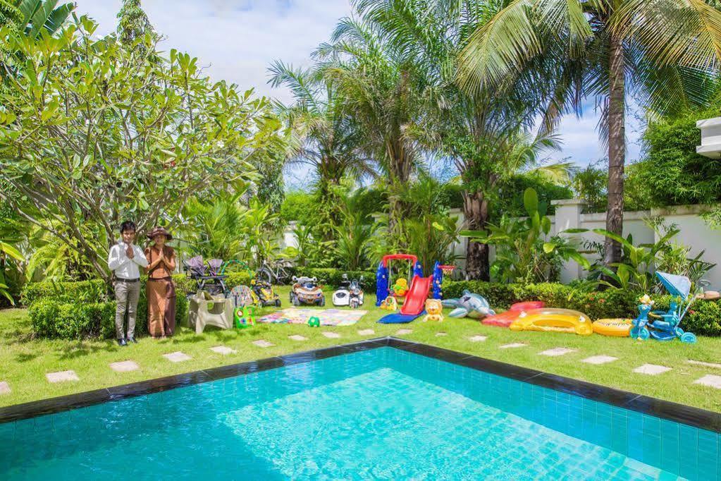 Colibri Pool Villa Pattaya หาดจอมเทียน ภายนอก รูปภาพ