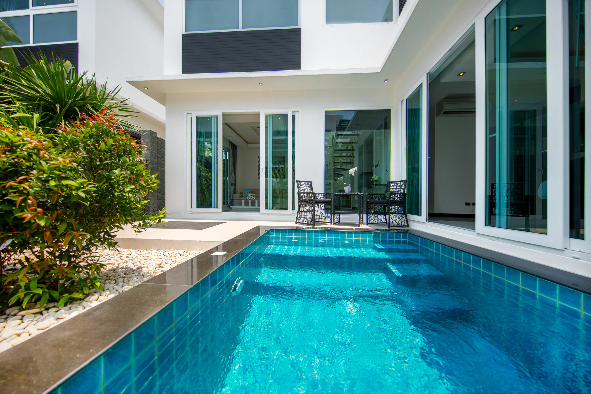 Colibri Pool Villa Pattaya หาดจอมเทียน ภายนอก รูปภาพ