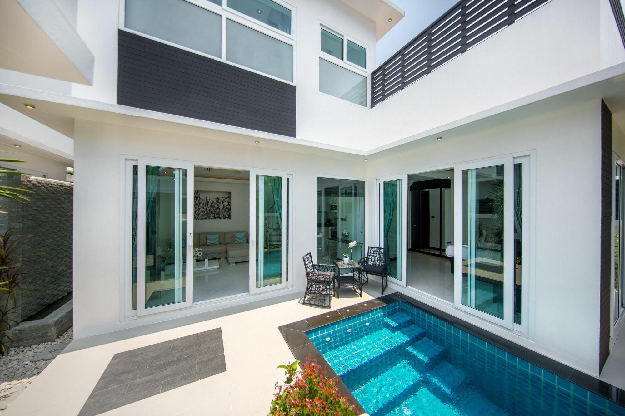 Colibri Pool Villa Pattaya หาดจอมเทียน ภายนอก รูปภาพ