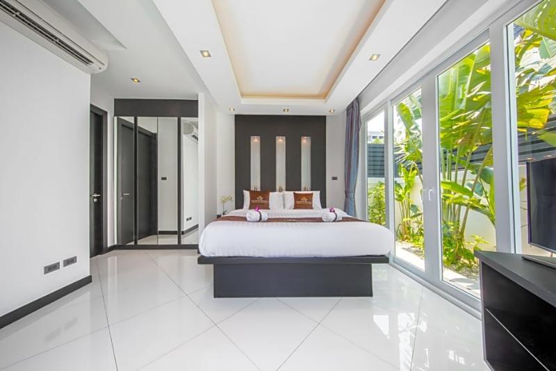 Colibri Pool Villa Pattaya หาดจอมเทียน ภายนอก รูปภาพ